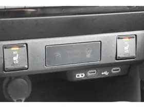 Toyota Yaris thumbnail 11