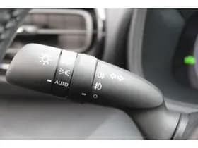 Toyota Yaris thumbnail 21