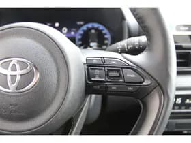 Toyota Yaris thumbnail 24
