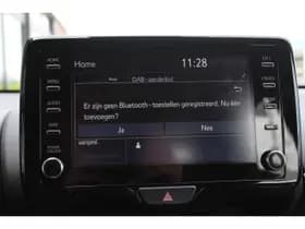 Toyota Yaris thumbnail 13