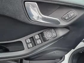 Ford Fiesta 1.0 EcoBoost Titanium,Navigatie,Stuurverwarming,Stuurverwarming,Apple Car Play,Android thumbnail 16