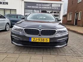 BMW 5-serie Touring 520i High Executive Edition,Panoramadak,Stoelverwarming,Navgatie,Achteruitrij camera thumbnail 2