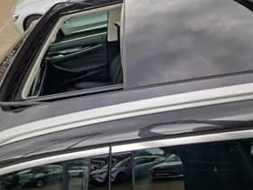 BMW 5-serie Touring 520i High Executive Edition,Panoramadak,Stoelverwarming,Navgatie,Achteruitrij camera thumbnail 18