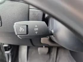 BMW X1 SDrive20i Executive, Trekhaak,Navigatie,L.M.Velgen,Climate control thumbnail 16