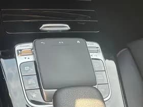 Mercedes-Benz A-klasse 180 Business Solution AMG,Camera, Elek. trekhaak,Stoelverwarming,Apple carplay/ Android auto,Navigatie thumbnail 15