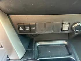 Toyota RAV4 2.5 Hybrid Dynamic, Navigatie,Achteruitrij camera,Parkeersensoren,Climate control thumbnail 17