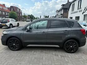 Suzuki S-Cross 1.0 Boosterjet Exclusive, Stoelverwarming,Navigatie,Trekhaak,Achteruitrij camera thumbnail 4