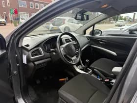 Suzuki S-Cross 1.0 Boosterjet Exclusive, Stoelverwarming,Navigatie,Trekhaak,Achteruitrij camera thumbnail 8