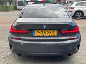 BMW 3-serie 318i Business Edition, M-Sport, Schuifkanteldak, Individual kleur, Sportstoelen, Stoelverwarming, thumbnail 9