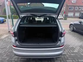 Skoda Kodiaq 1.5 TSI Sportline Business,Stuurverwarming,Stoelverwarming,Apple Carplay/Android,Navigatie thumbnail 32
