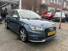 Audi A1 Sportback 1.0 TFSI Adrenalin, Navigatie,L.M.Velgen,Extra getint glas,Airco,Cruise control thumbnail 3
