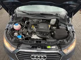 Audi A1 Sportback 1.0 TFSI Adrenalin, Navigatie,L.M.Velgen,Extra getint glas,Airco,Cruise control thumbnail 22