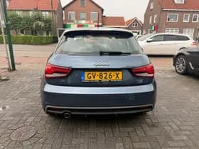 Audi A1 Sportback 1.0 TFSI Adrenalin, Navigatie,L.M.Velgen,Extra getint glas,Airco,Cruise control thumbnail 6