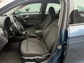 Audi A1 Sportback 1.0 TFSI Adrenalin, Navigatie,L.M.Velgen,Extra getint glas,Airco,Cruise control thumbnail 9