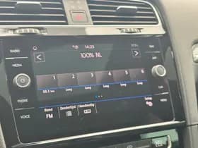 Volkswagen Golf 1.5 TSI Highline Business R-Line, Apple Carplay/Android,Panoramadak,Navigatie,Parkeersensoren thumbnail 24