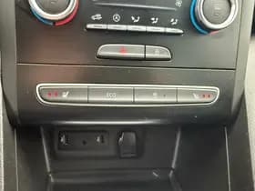 Renault Mégane Estate 1.3 TCe Limited, Trekhaak,Navigatie,Apple Carpaly/Android,Stoelverwarming thumbnail 16