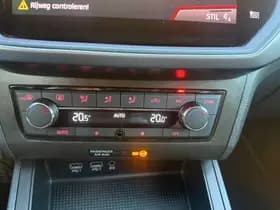 Seat Ibiza 1.0 TSI Style Business Intense, Apple Carplay/Android,Navigatie,Achteruitrij camera thumbnail 17