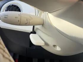 Fiat 500 1.0 Hybrid Lounge, Apple Carplay/Android,Parkeersensoren,Airco,Cruise control thumbnail 13