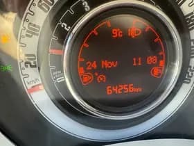 Fiat 500 1.0 Hybrid Lounge, Apple Carplay/Android,Parkeersensoren,Airco,Cruise control thumbnail 17