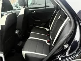 Volkswagen T-Roc 1.5 TSI Sport,Panoramadak,Trekhaak,Apple Carplay/Android,L.M.Velgen thumbnail 25