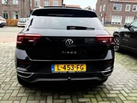 Volkswagen T-Roc 1.5 TSI Sport,Panoramadak,Trekhaak,Apple Carplay/Android,L.M.Velgen thumbnail 6