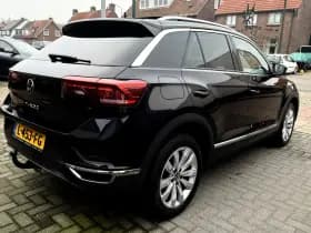 Volkswagen T-Roc 1.5 TSI Sport,Panoramadak,Trekhaak,Apple Carplay/Android,L.M.Velgen thumbnail 7