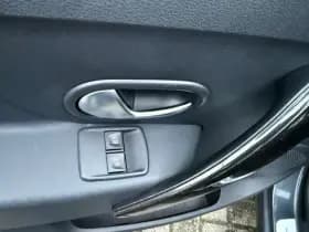 Dacia Logan MCV 0.9 TCe Laureate, Airco,Bluetooth telefoonvoorbereiding,Parkeersensoren thumbnail 11