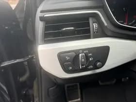 Audi A4 Limousine 1.4 TFSI Sport S line edition, Trekhaak,Navigatie, Climate Control ,18 Inch.L.M.Velgen thumbnail 14