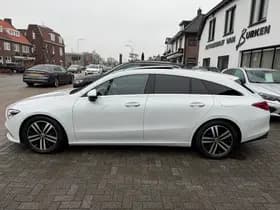 Mercedes-Benz CLA-klasse Shooting Brake 180 Business Solution Luxury,Schuif/kanteldak,AMG-stuurwiel,stoelverwarming,Vol leder thumbnail 2