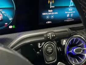 Mercedes-Benz CLA-klasse Shooting Brake 180 Business Solution Luxury,Schuif/kanteldak,AMG-stuurwiel,stoelverwarming,Vol leder thumbnail 16