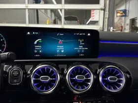 Mercedes-Benz CLA-klasse Shooting Brake 180 Business Solution Luxury,Schuif/kanteldak,AMG-stuurwiel,stoelverwarming,Vol leder thumbnail 30