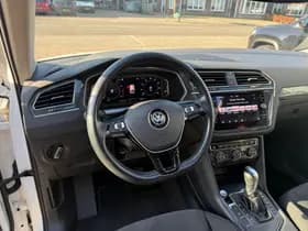 Volkswagen Tiguan 1.5 TSI ACT Highline R-Line, Panoramadak,Stoelverwarming,Apple Carplay/Android thumbnail 17