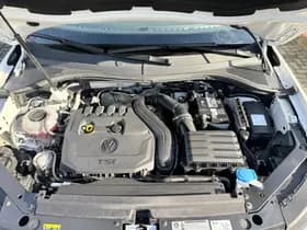 Volkswagen Tiguan 1.5 TSI ACT Highline R-Line, Panoramadak,Stoelverwarming,Apple Carplay/Android thumbnail 29