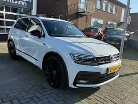Volkswagen Tiguan 1.5 TSI ACT Highline R-Line, Panoramadak,Stoelverwarming,Apple Carplay/Android thumbnail 4