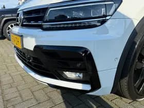 Volkswagen Tiguan 1.5 TSI ACT Highline R-Line, Panoramadak,Stoelverwarming,Apple Carplay/Android thumbnail 10
