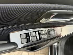 Mazda 2 1.5 Skyactiv-G Luxury,Apple Carplay/Android Stoelverwarming,Stuurverwarming,Navigatie,Achteruitrij camera thumbnail 12