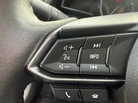 Mazda 2 1.5 Skyactiv-G Luxury,Apple Carplay/Android Stoelverwarming,Stuurverwarming,Navigatie,Achteruitrij camera thumbnail 14