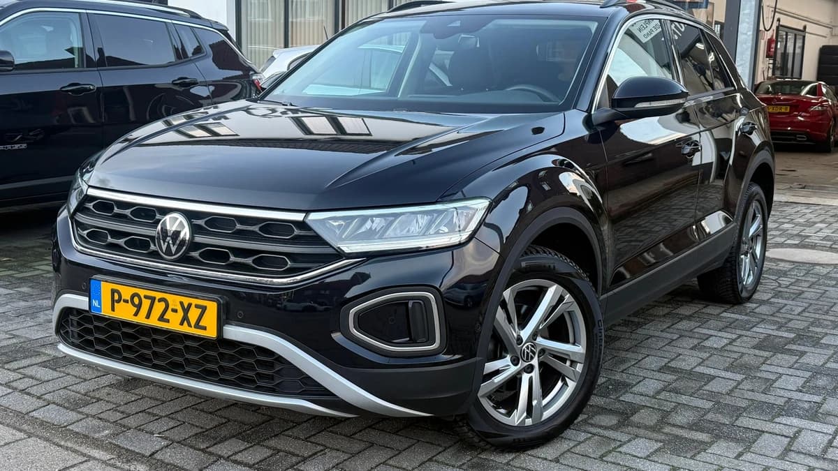 Volkswagen T-Roc 1.0 TSI Life 75 Edition, Digitaal dashboard, Carplay, Cruise, Clima, PDC, — foto 1