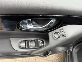 Nissan Qashqai 1.2 N-Connecta, Pano, 360 camera, Trekhaak, Navigatie, Climate control thumbnail 13