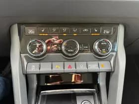 Skoda Karoq 1.5 TSI ACT Business Edition Plus, Stoelverwarming,Apple Carplay/Android,Navigatie,Trekhaak thumbnail 21