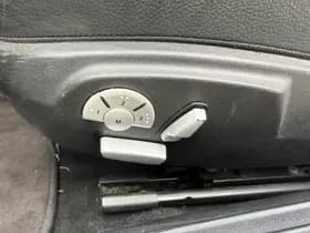 Mercedes-Benz SLK-klasse 350, Stoelverwarming,Nekverwarming,Navigatie,Parkeersensoren,Cruise control thumbnail 23