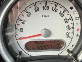 Opel Agila thumbnail 12