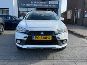 Mitsubishi ASX thumbnail 2