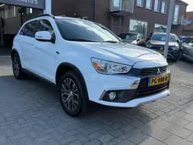 Mitsubishi ASX thumbnail 3