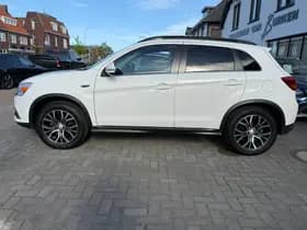 Mitsubishi ASX thumbnail 4