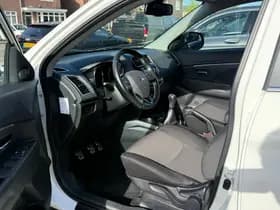 Mitsubishi ASX thumbnail 10