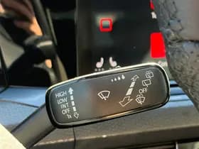 Volkswagen Golf thumbnail 18