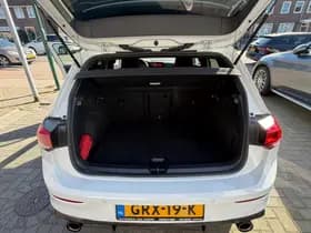 Volkswagen Golf thumbnail 26