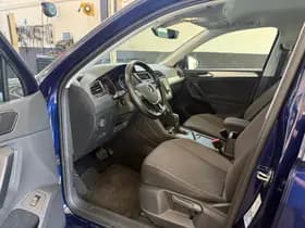 Volkswagen Tiguan thumbnail 8