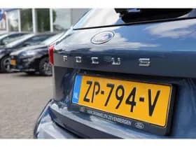 Ford Focus 1.0 EcoBoost 125pk ST-Line Business 'Chrome Blue' | LED | B&O | Dealeronderhouden! Chrome Blue thumbnail 10
